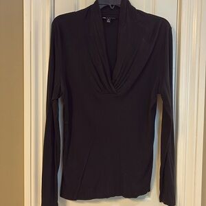 Scoop neck black top